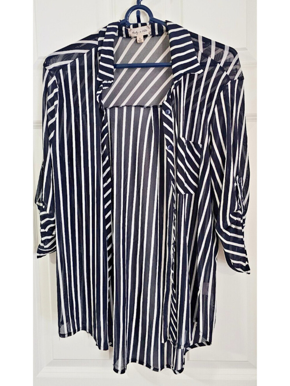 Bailey & Chloe Black and white vertically striped button down blouse Size  M